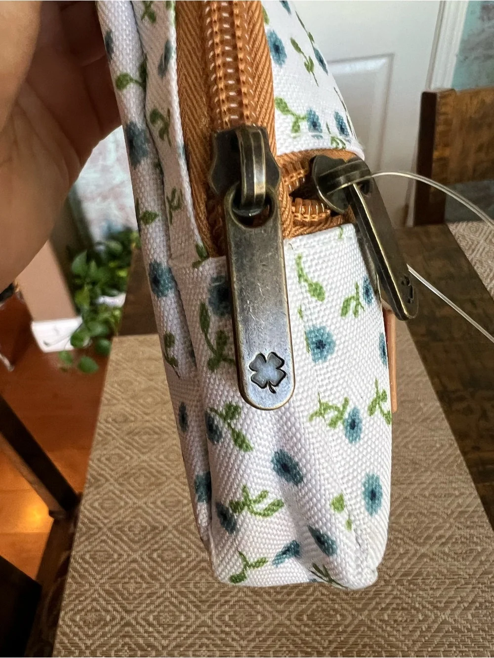 Brand NEW! LUCKY BRAND Canvas Flowers Coins Bag Pouch NWOT!